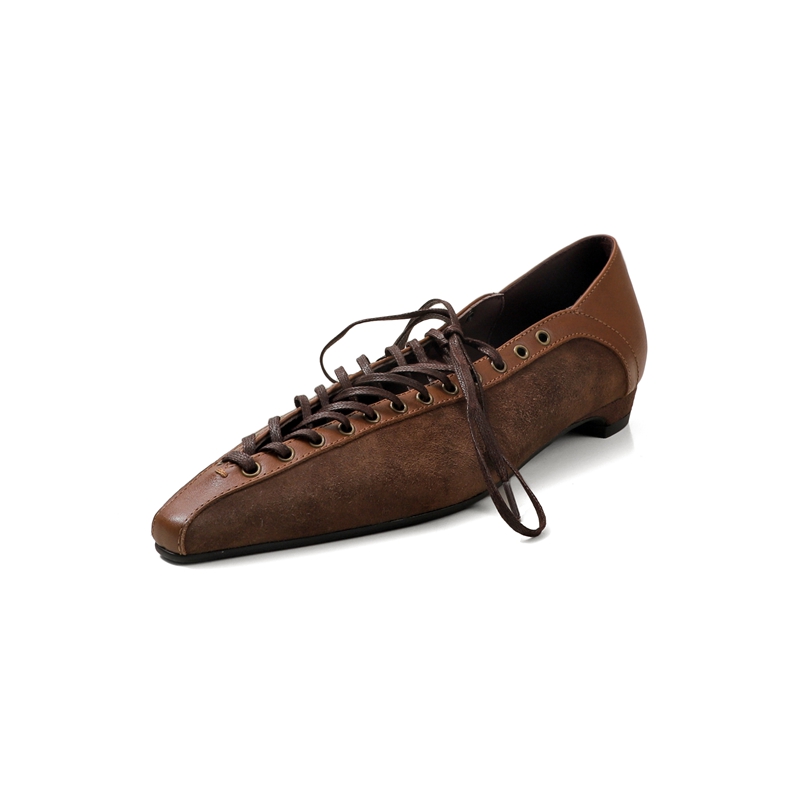 女性の新しい春と秋の革製ポインテッドレースアップ快適なローヒ - Women'S Shoes And Accessories のレビューと価格