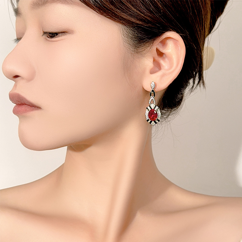 アールデコ オーバルカット エメラルド サファイア ルビー  - Women Jewelry Accessories For Black Dress のレビューと価格