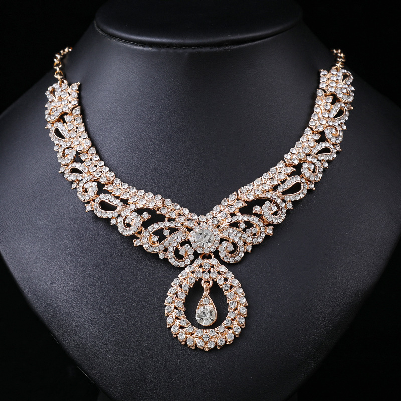 ゴールドカラーの幾何学的なクリスタルイヤリング,ネックレス, - Women Jewelry Accessories For Black Dress のレビューと価格
