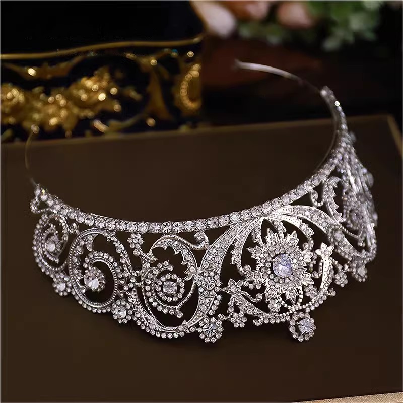 女性のためのキュービックジルコニアの王冠,クイーンの王女の帽 - Women Jewelry Accessories For Black Dress のレビューと価格