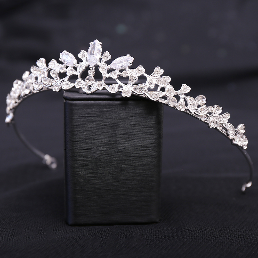 バロック様式の豪華なキュービックジルコニアのブライダルクラウ - Women Jewelry Accessories For Black Dress のレビューと価格