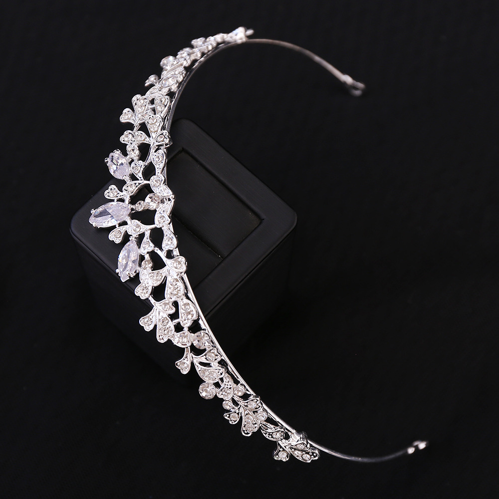 バロック様式の豪華なキュービックジルコニアのブライダルクラウ - Women Jewelry Accessories For Black Dress のレビューと価格