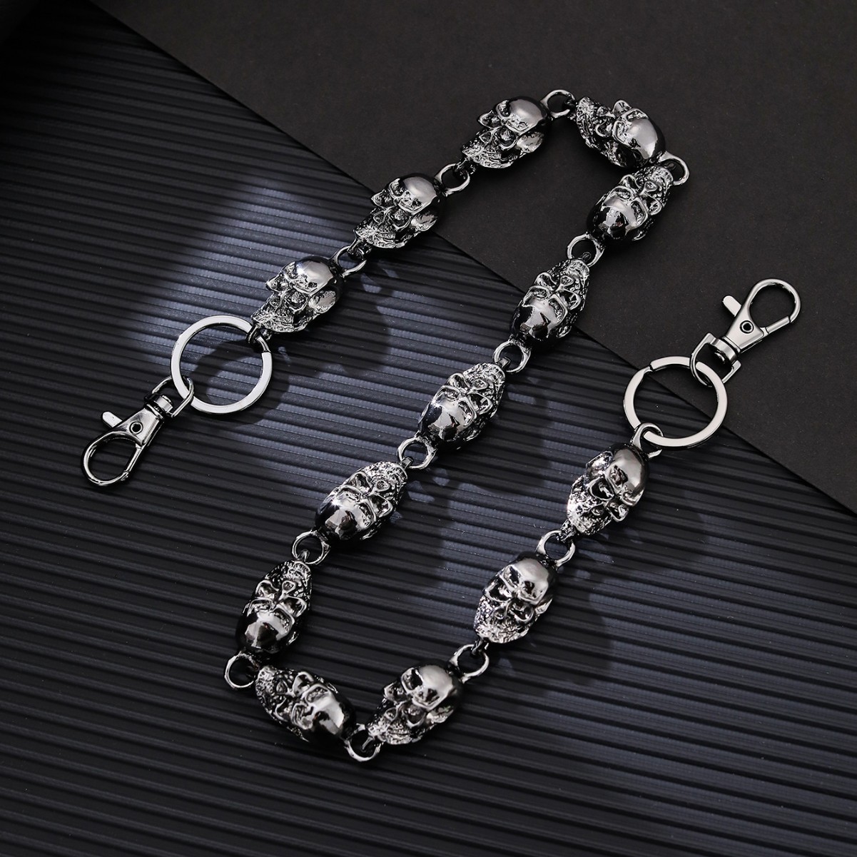 スカルキーホルダーウォレットチェーン、パンクゴシックメタルジ - Women'S Jeans Accessories Chain のレビューと価格