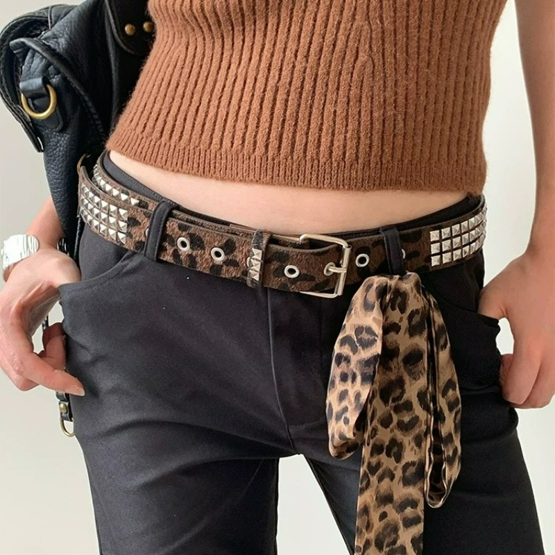 Y2K レオパード柄リベットベルト スクエアビーズ トレンド - Women'S Jeans Accessories Chain のレビューと価格