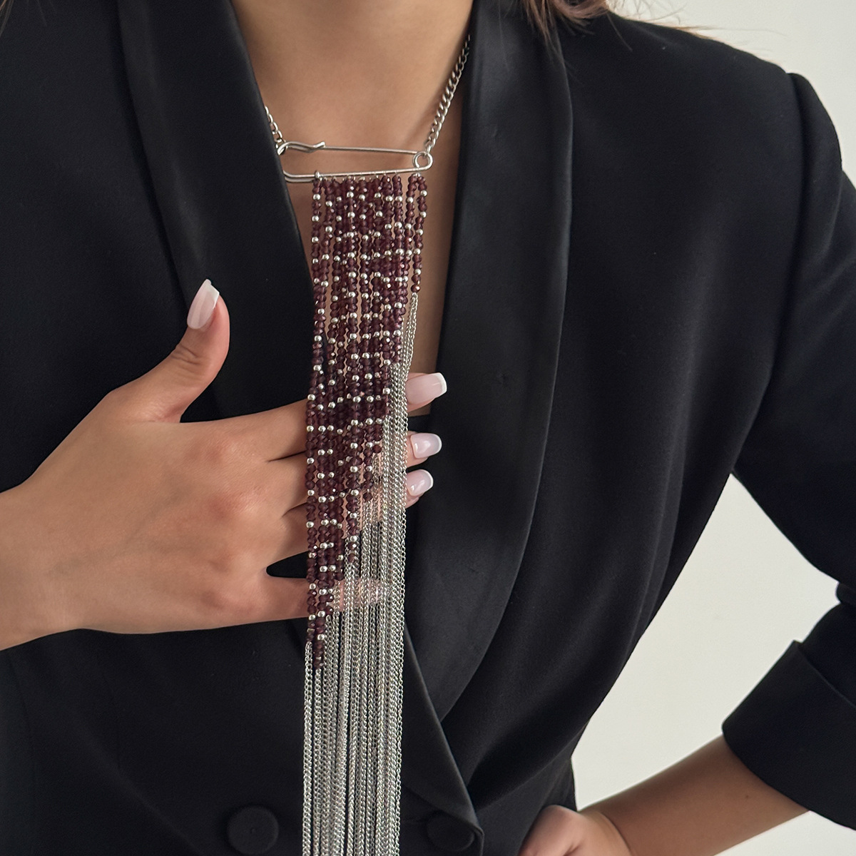 シルバーカラータッセルチェーンブローチファッションアクセサリ - Women'S Accessories Jewelry のレビューと価格