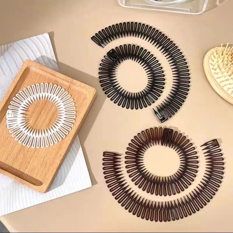 女性用の柔軟なプラスチックコーム,女の子用のヘアアクセサリー - Women Accessories In Wholesale のレビューと価格
